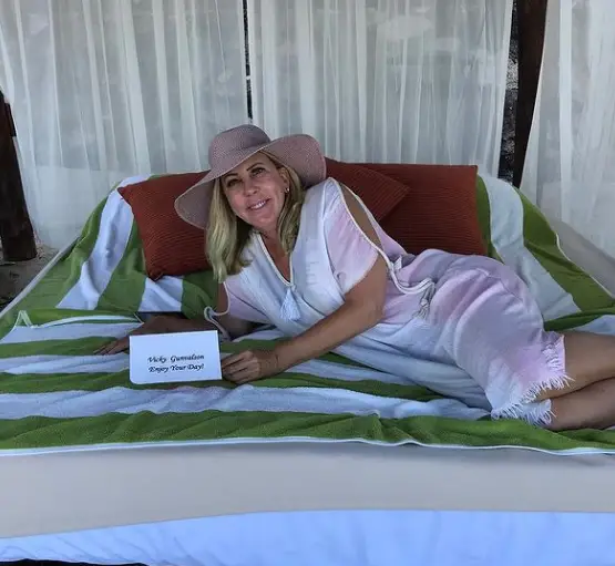 Vicki-in-her-vacation-mood
