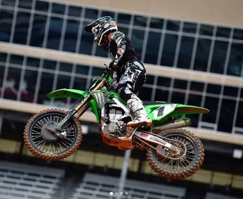 motobike_racer_Eli_Tomac