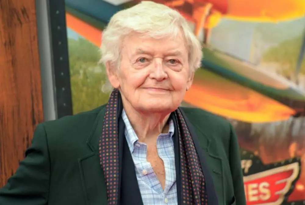 Hal Holbrook, known for his Portrayal of Mark Twain, Has Passed Away At 95
