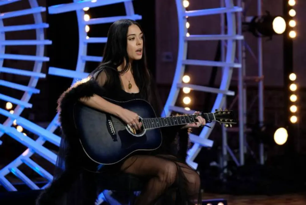 Meet Erika Perry who sang Katy Perry's ET on American Idol