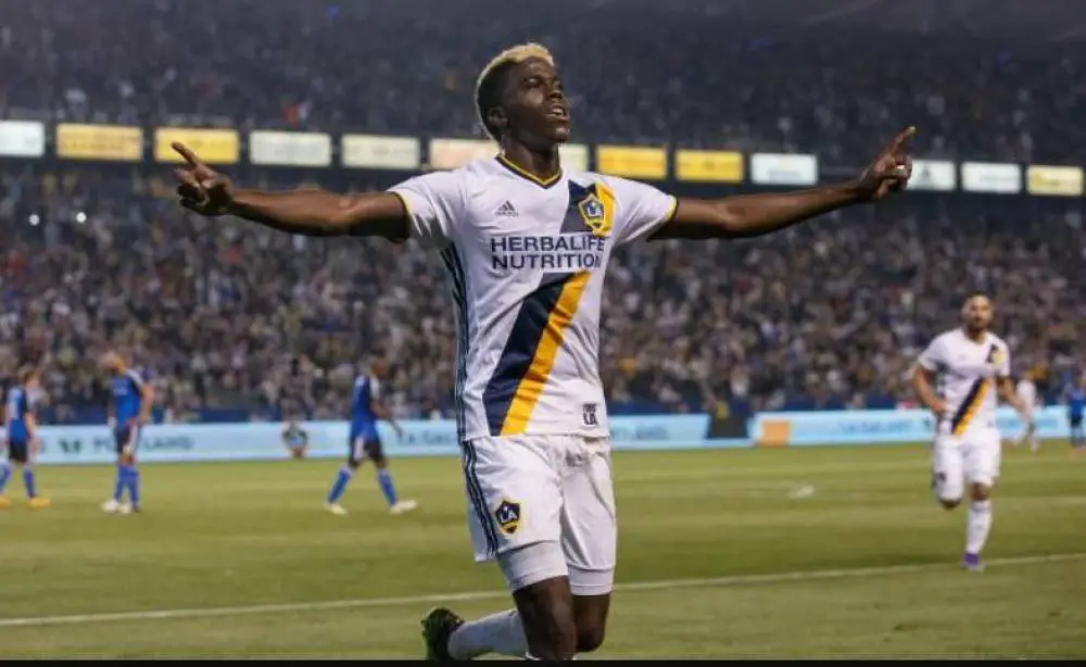 Gyasi Zardes Facts; Current Teams, Salary, and Transfer History