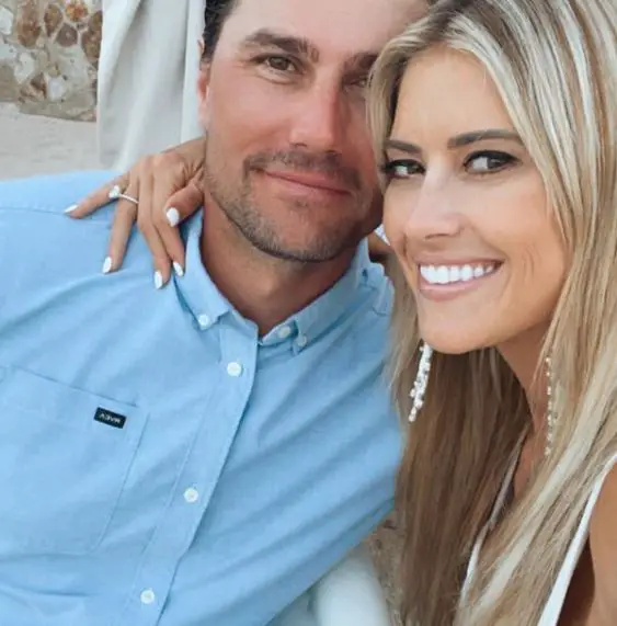 Christina Haack Shows off Huge Diamond Ring in a Picture with Boyfriend Joshua Hall!